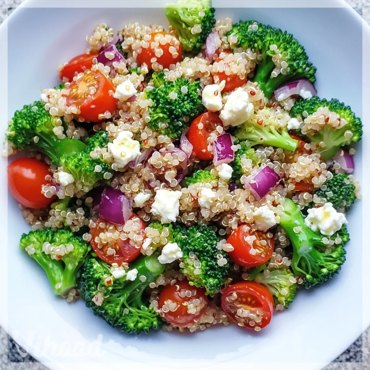 Broccoli Quinoa Salad Discover a Healthy Delight!