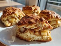 apple pie biscuits
