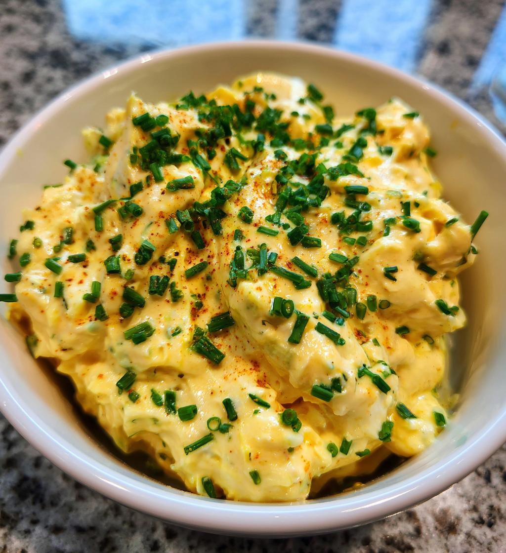 Deviled Egg Dip