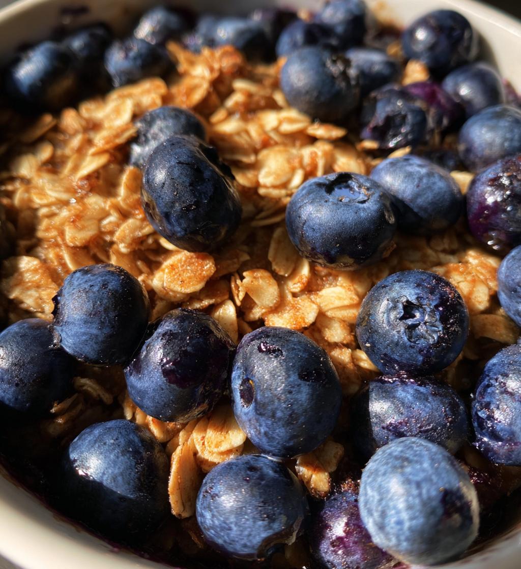 air fryer blueberry crisp delicious dessert recipe