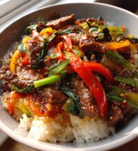 beef and pepper rice bowl