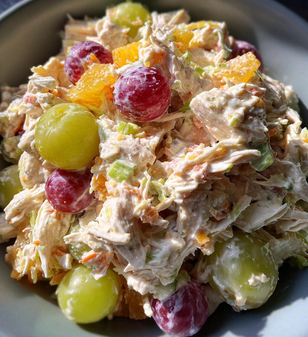 chicken salad with grapes and apples