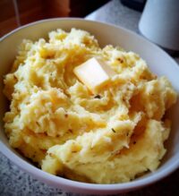 crockpot garlic mashed potatoes