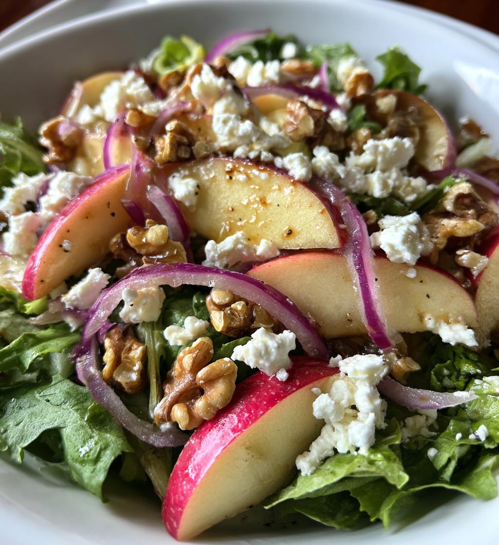 honeycrisp apple and feta salad