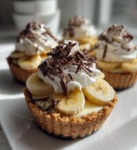 no bake mini banana cream pies
