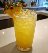 snowy pineapple punch