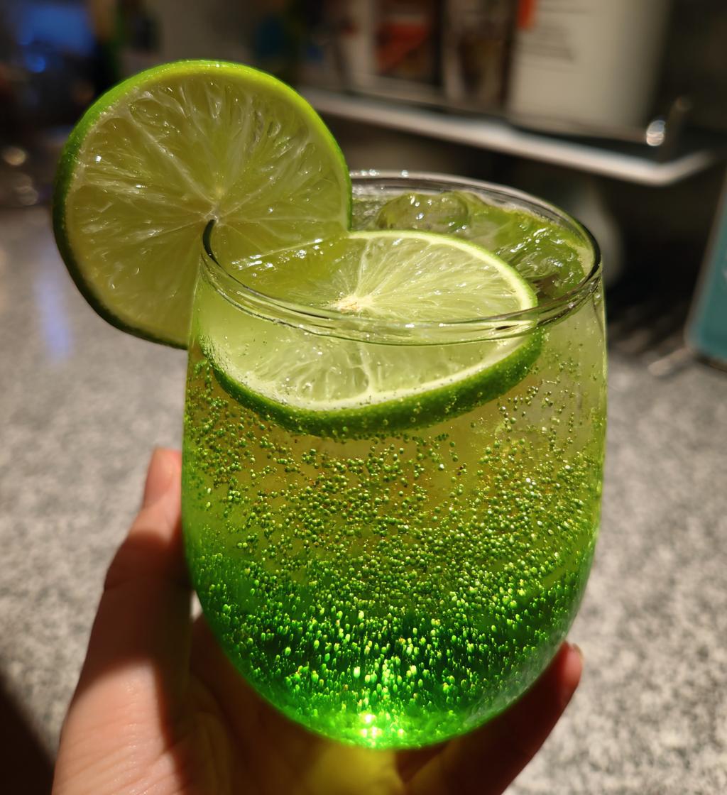 the grinch cocktail - detail 1