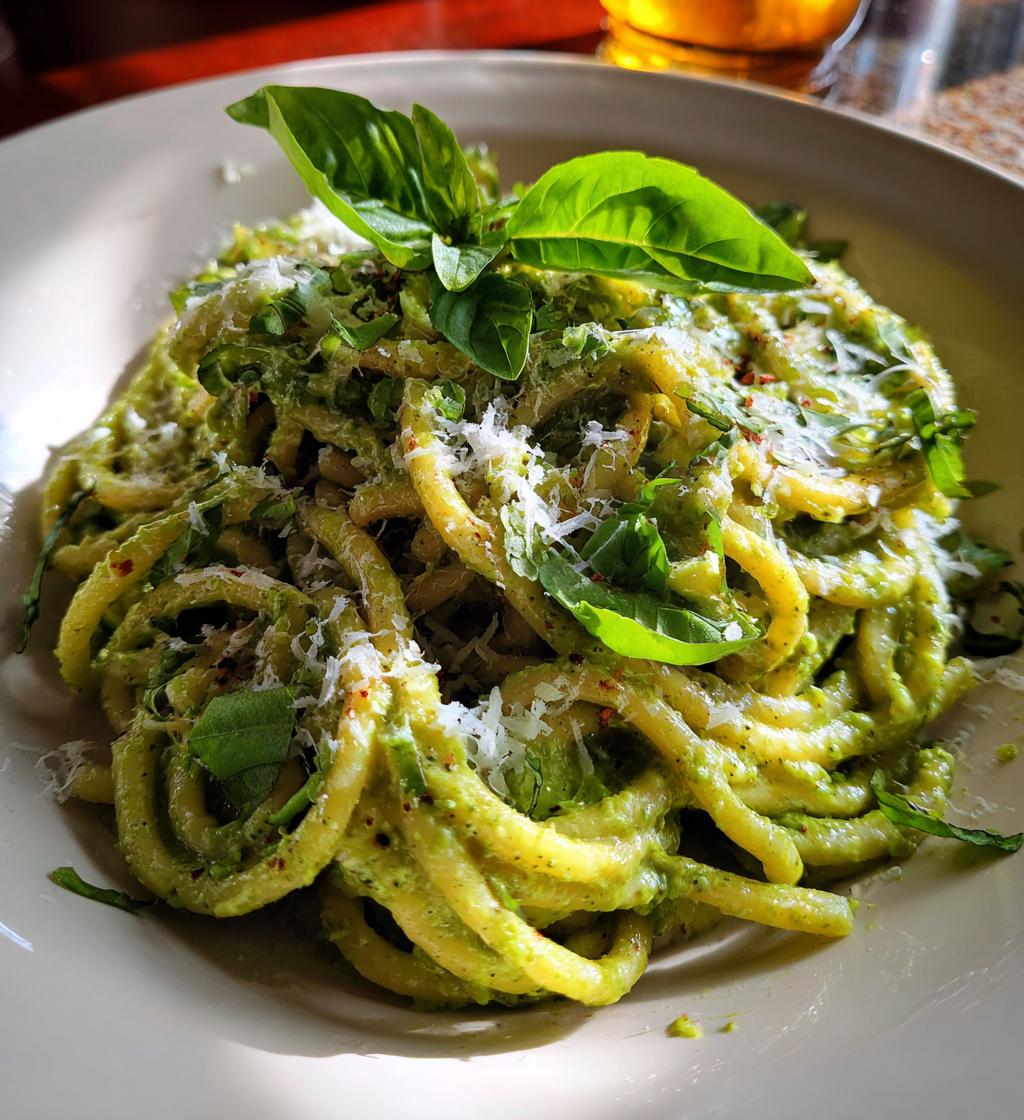 avocado basil pasta recipe - detail 1