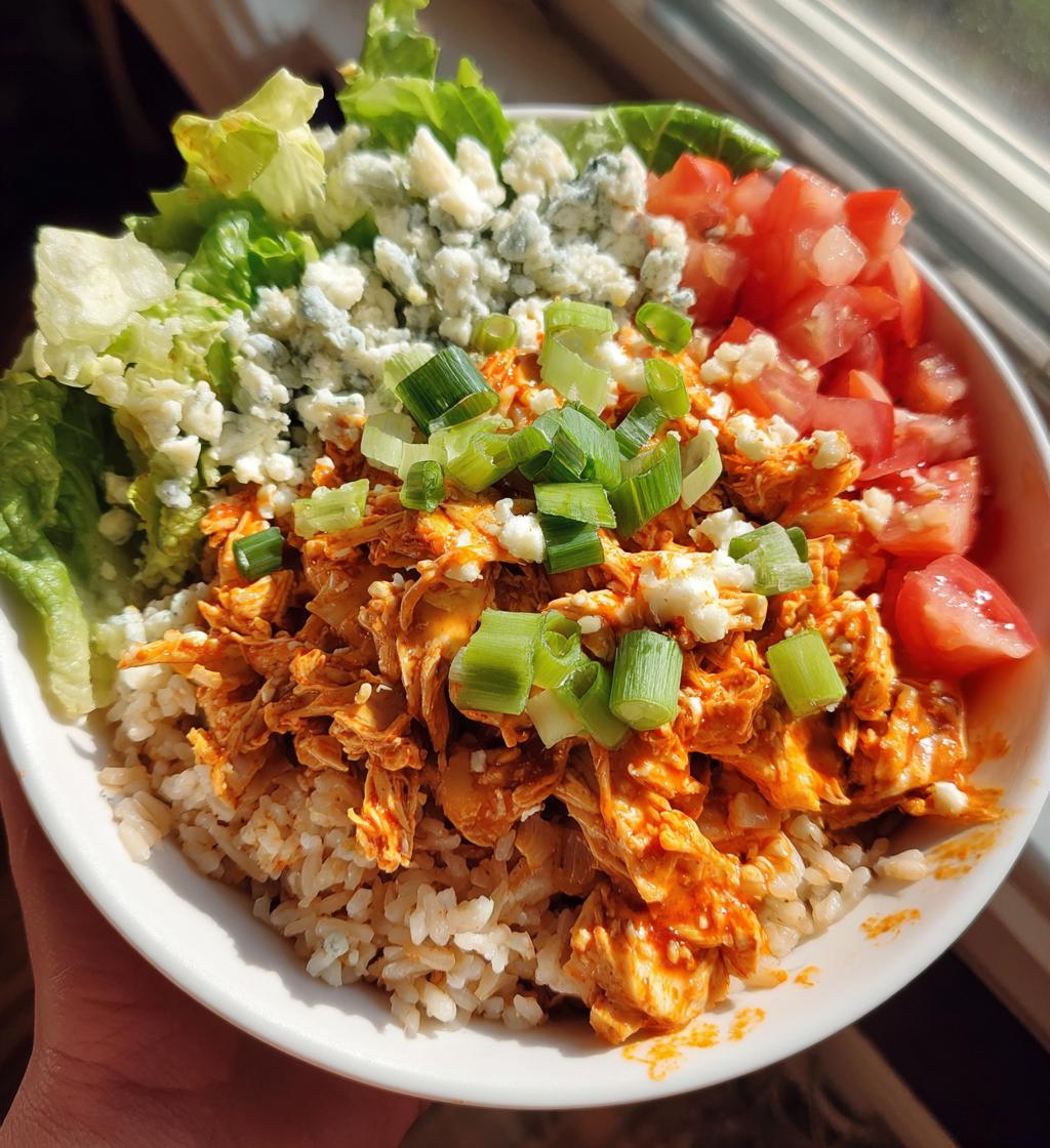 buffalo chicken bowls - detail 1