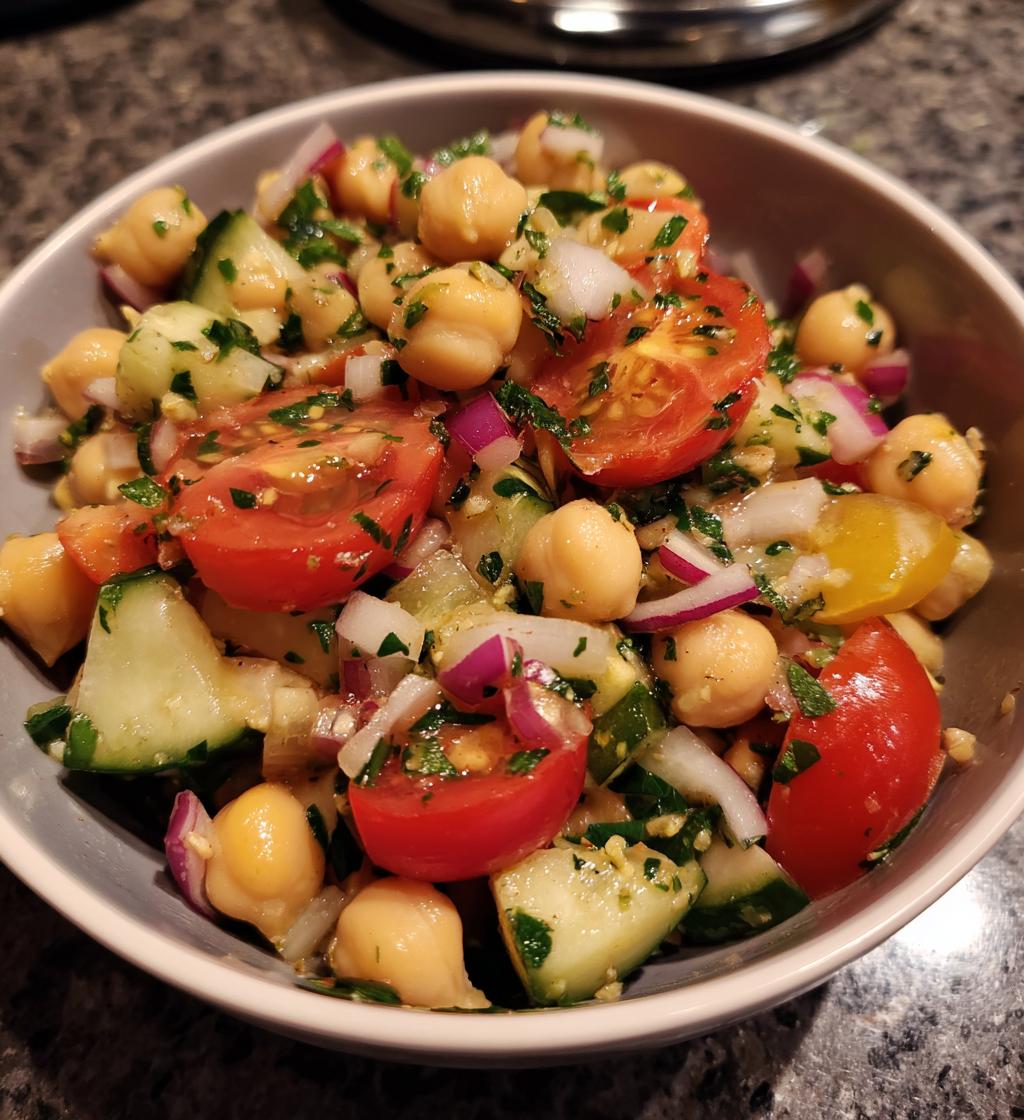 chickpea salad - detail 1