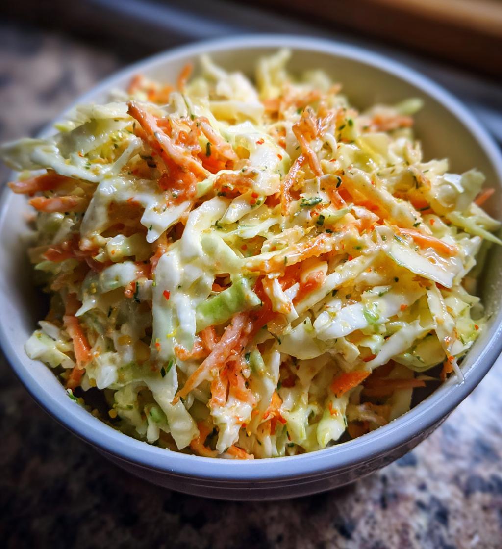 classic coleslaw - detail 1