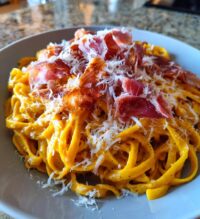 pumpkin alfredo pasta with prosciutto
