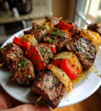 rosemary garlic steak kebabs