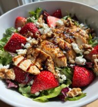 strawberry balsamic chicken salad