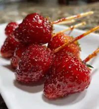 strawberry tanghulu