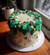 christmas cake decor