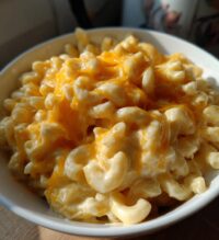 crockpot mac and cheese