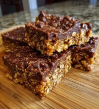 easy no bake chocolate oat bars
