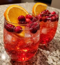 festive thanksgiving drinks