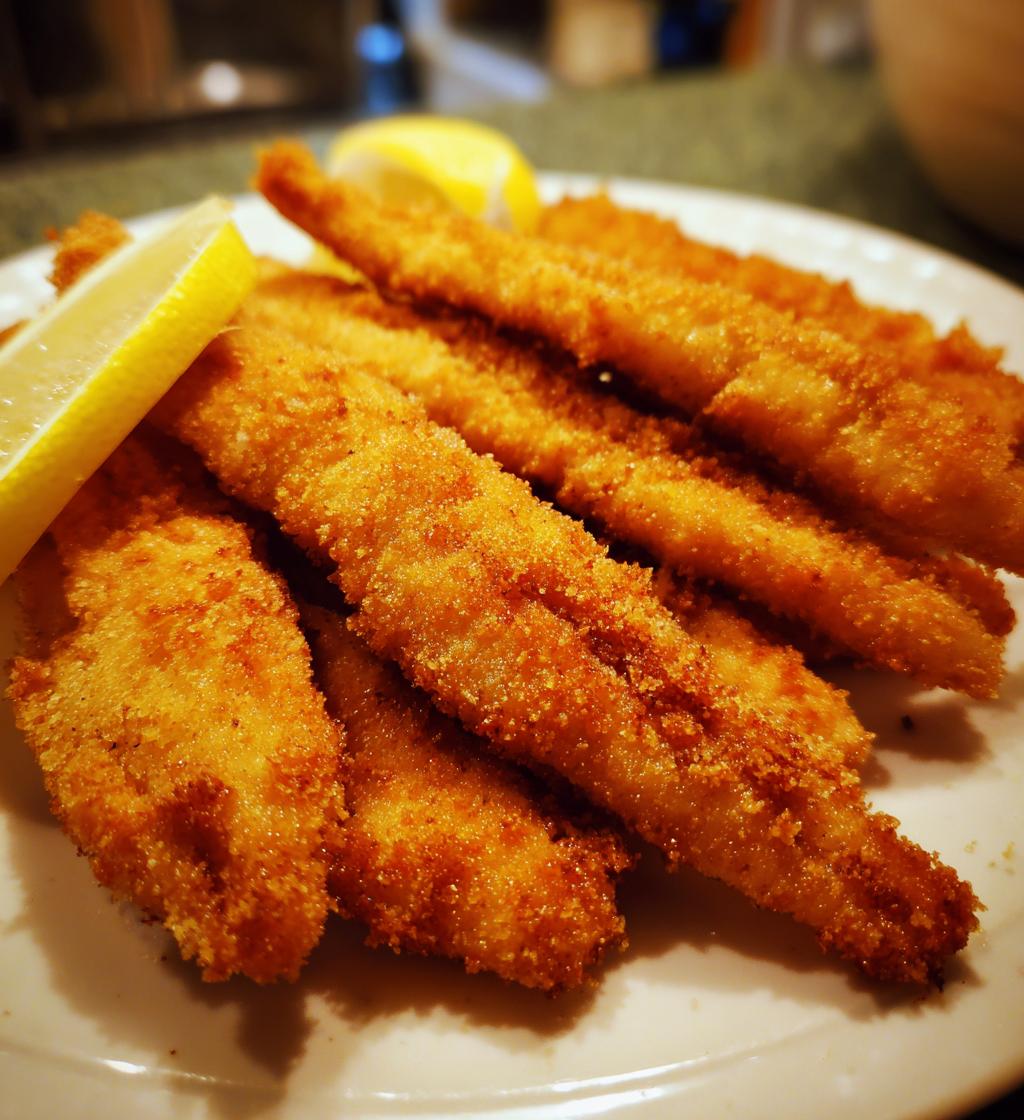 golden fried catfish - detail 1