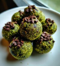 mint chocolate chip protein balls