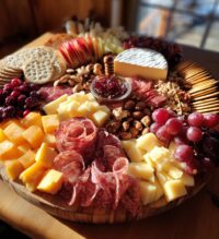 small thanksgiving charcuterie board
