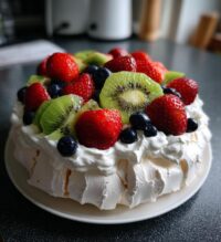 pavlova toppings