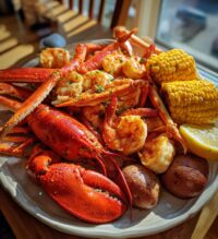 crab lobster shrimp boil