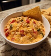 game day queso crock pot