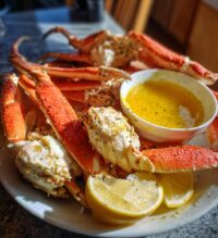 how to eat crab legs videos