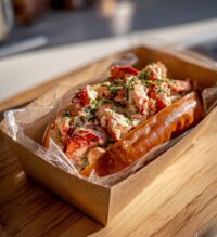 lobster roll packaging