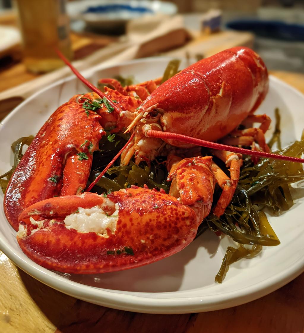 lobster underwater