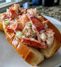portland maine lobster roll