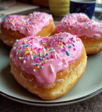 heart donuts valentines day