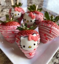hello kitty valentines strawberries